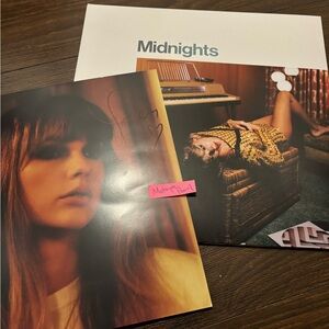 taylor swift - SIGNED midnights jade green vinyl (vinyl with signed insert)